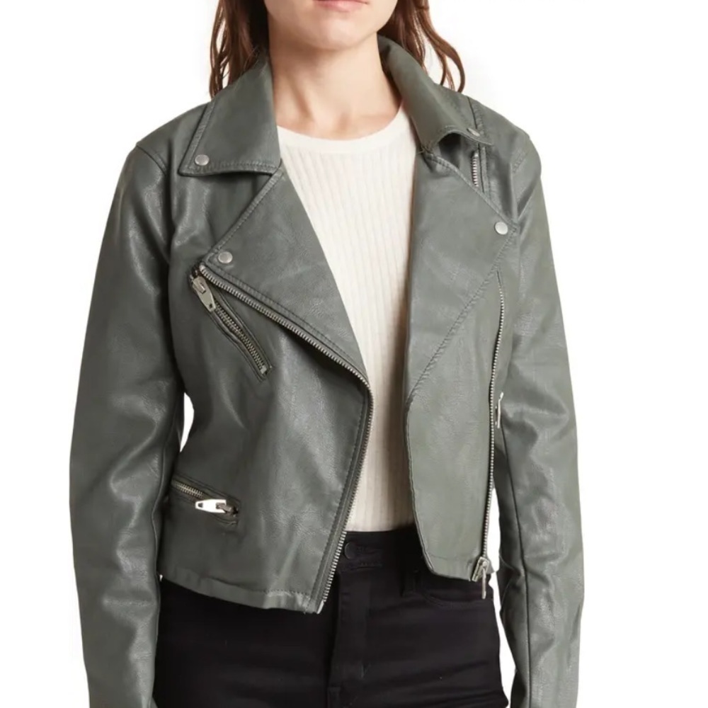 BLANK NYC VEGAN LEATHER MOTO JACKET SIZE MEDIUM EUC - Picture 2 of 10